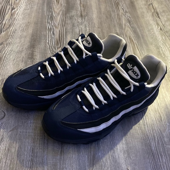 Nike Air Max 95 Essential Midnight Navy - Picture 2 of 6
